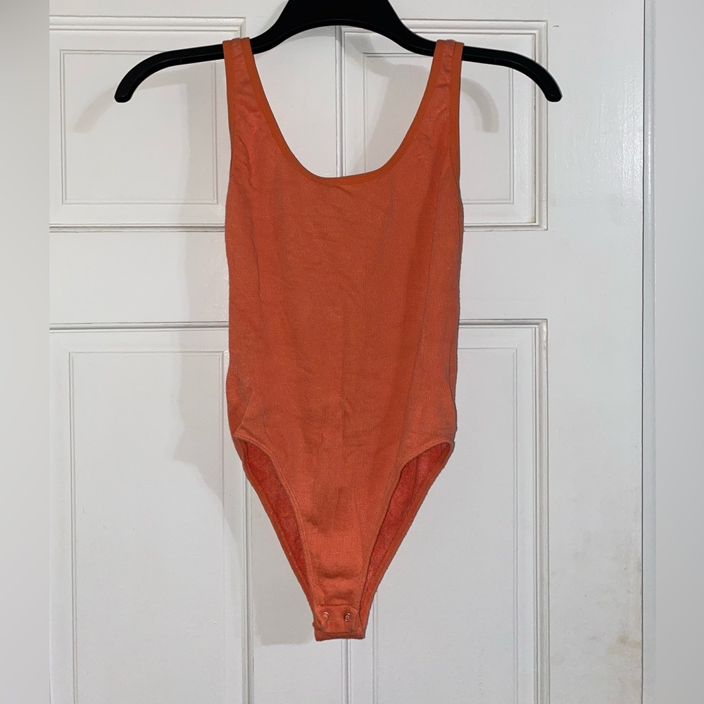 Forever 21 bodysuit 🍊🧡